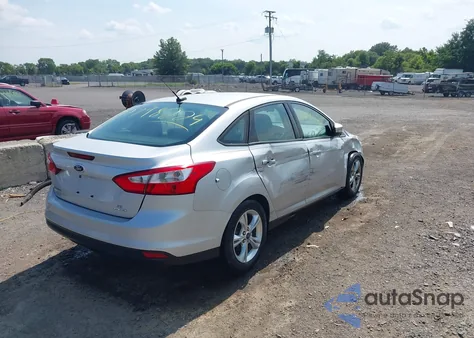 2014 Ford Focus Se z USA, uszkodzony, nr VIN 1FADP3F29EL194949